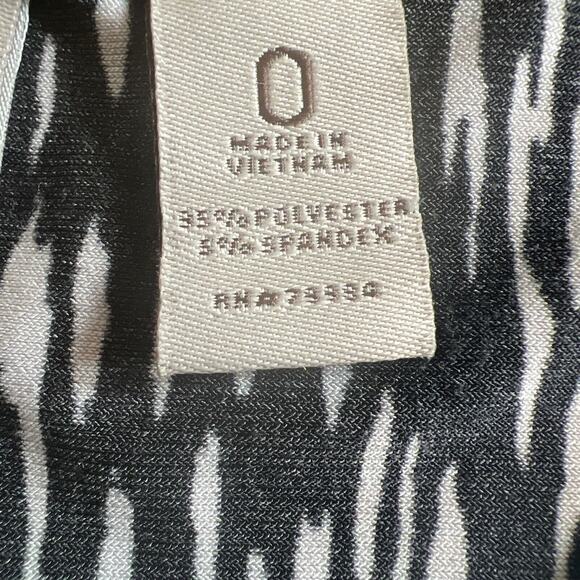 Chico’s chicos sz 0 Easywear Black Abstract Stretch Knit Shift Dress Small 4 6 - Picture 6 of 7